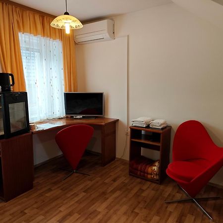 Apartmaji Pri Kokolu Bled Exterior photo